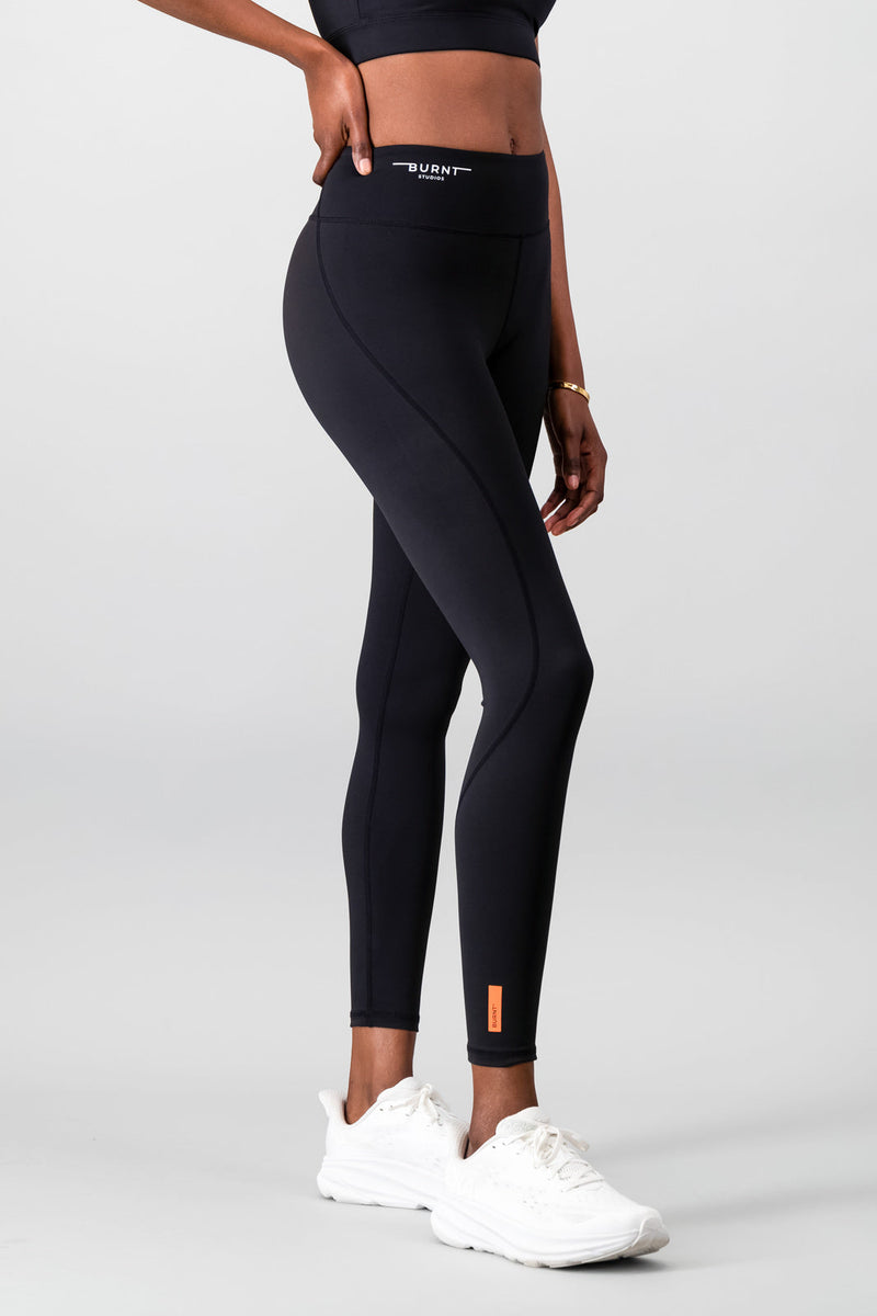 Essential Elevate Legging